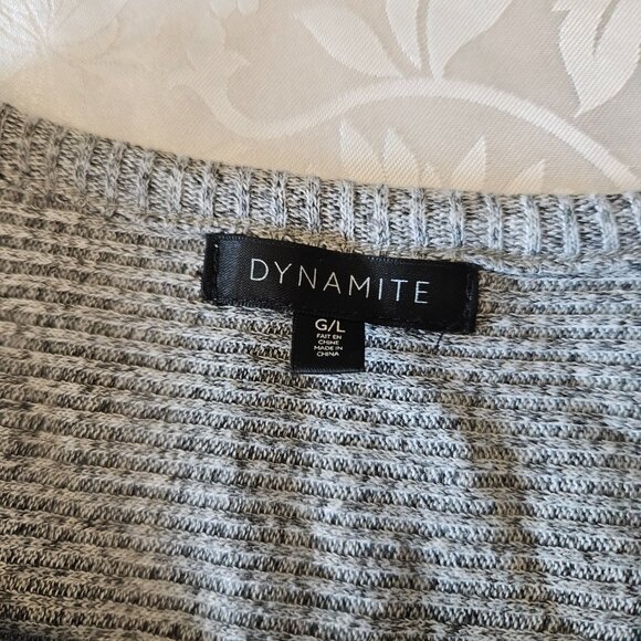 3/$25 Sleeveless Top - Picture 4 of 8